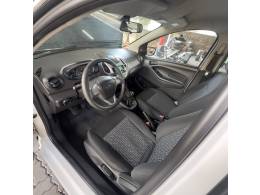 FORD - KA + - 2020/2020 - Branca - R$ 53.890,00