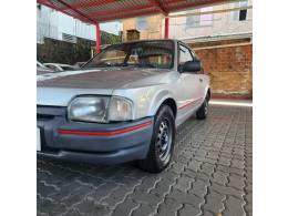 FORD - ESCORT - 1995/1996 - Prata - R$ 19.900,00