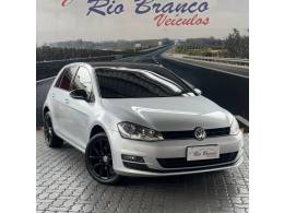 VOLKSWAGEN - GOLF - 2014/2015 - Prata - R$ 74.900,00