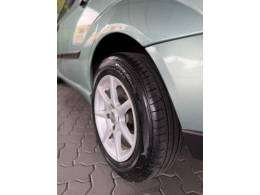 FORD - FOCUS - 2001/2001 - Verde - R$ 27.900,00