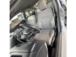 HONDA - CIVIC - 2015/2016 - Prata - R$ 81.900,00