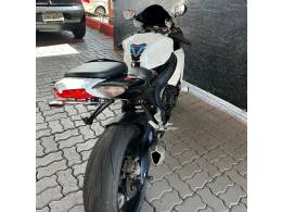 SUZUKI - GSXR - 2012/2012 - Branca - R$ 39.900,00