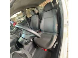 VOLKSWAGEN - VOYAGE - 2015/2015 - Branca - R$ 42.900,00