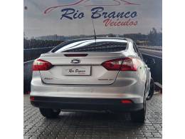 FORD - FOCUS - 2015/2015 - Prata - R$ 51.900,00
