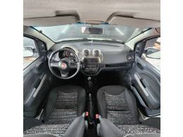 FIAT - UNO - 2012/2013 - Branca - R$ 31.900,00