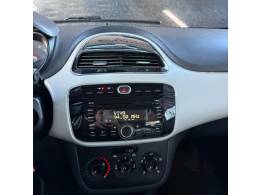 FIAT - PUNTO - 2013/2013 - Branca - R$ 39.900,00