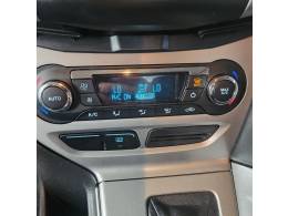 FORD - FOCUS - 2015/2015 - Prata - R$ 51.900,00