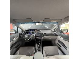 HONDA - CIVIC - 2015/2016 - Prata - R$ 81.900,00