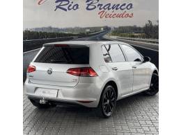 VOLKSWAGEN - GOLF - 2015/2015 - Prata - R$ 74.900,00