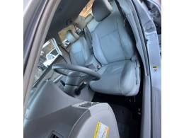 TOYOTA - COROLLA - 2010/2010 - Prata - R$ 58.900,00