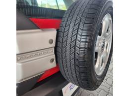 VOLKSWAGEN - CROSSFOX - 2008/2009 - Vermelha - R$ 34.900,00