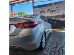 HYUNDAI - ELANTRA - 2011/2012 - Prata - R$ 63.900,00