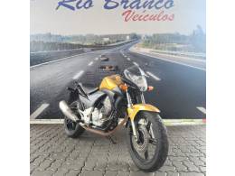 HONDA - CB 300R - 2009/2010 - Amarela - R$ 11.900,00