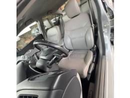 HONDA - CIVIC - 2015/2016 - Prata - R$ 83.900,00