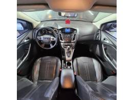 FORD - FOCUS - 2015/2015 - Prata - R$ 51.900,00