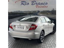 HONDA - CIVIC - 2015/2016 - Prata - R$ 81.900,00
