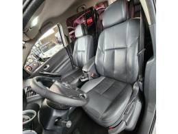 RENAULT - MÉGANE - 2010/2011 - Prata - R$ 35.900,00
