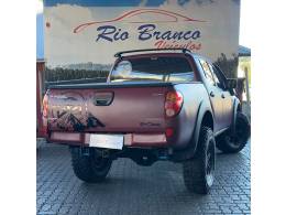 MITSUBISHI - L200 TRITON - 2010/2010 - Vinho - R$ 109.900,00
