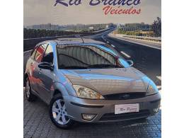 FORD - FOCUS - 2004/2004 - Prata - R$ 23.900,00