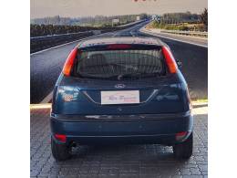 FORD - FOCUS - 2007/2007 - Verde - R$ 21.900,00