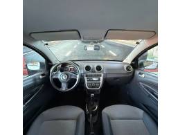 VOLKSWAGEN - VOYAGE - 2012/2013 - Prata - R$ 38.900,00