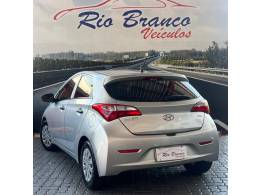 HYUNDAI - HB20 - 2013/2014 - Prata - R$ 42.900,00