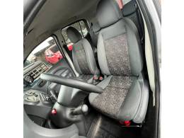 FIAT - UNO - 2011/2012 - Prata - R$ 29.900,00