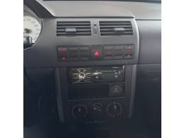 VOLKSWAGEN - GOL - 2003/2003 - Cinza - R$ 24.900,00