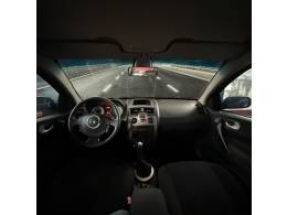 RENAULT - MÉGANE - 2011/2011 - Preta - R$ 33.900,00