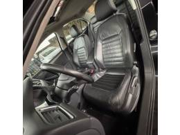 VOLKSWAGEN - JETTA - 2010/2011 - Preta - R$ 67.900,00