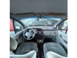 RENAULT - SCÉNIC - 2009/2010 - Branca - R$ 27.900,00