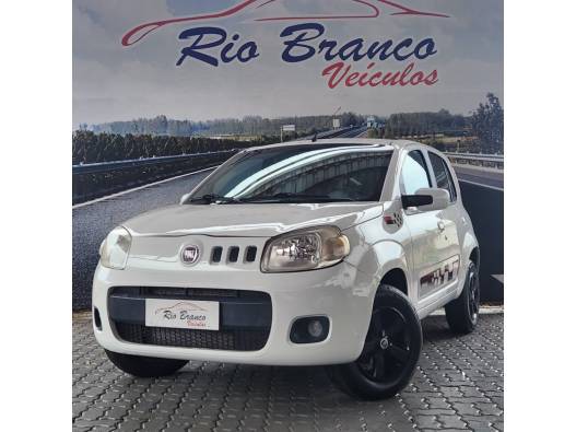 FIAT - UNO - 2012/2013 - Branca - R$ 31.900,00