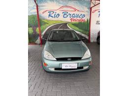 FORD - FOCUS - 2001/2001 - Verde - R$ 27.900,00