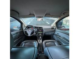 FIAT - LINEA - 2009/2010 - Prata - R$ 29.900,00