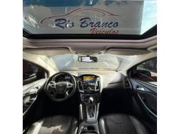 FORD - FOCUS - 2015/2015 - Preta - R$ 59.900,00